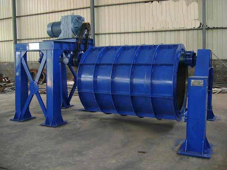Cement pipe machine